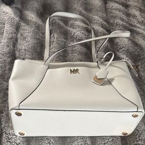 Michael Kors Cream Shoulder Bag